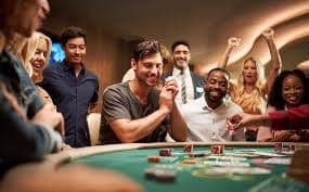 kalkustoto mobile app interface showing football markets and live-dealer games